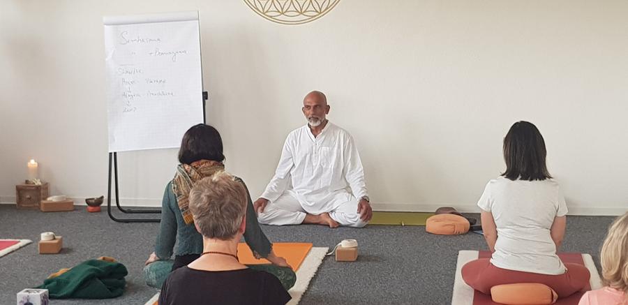 Seminar im Yogazentrum